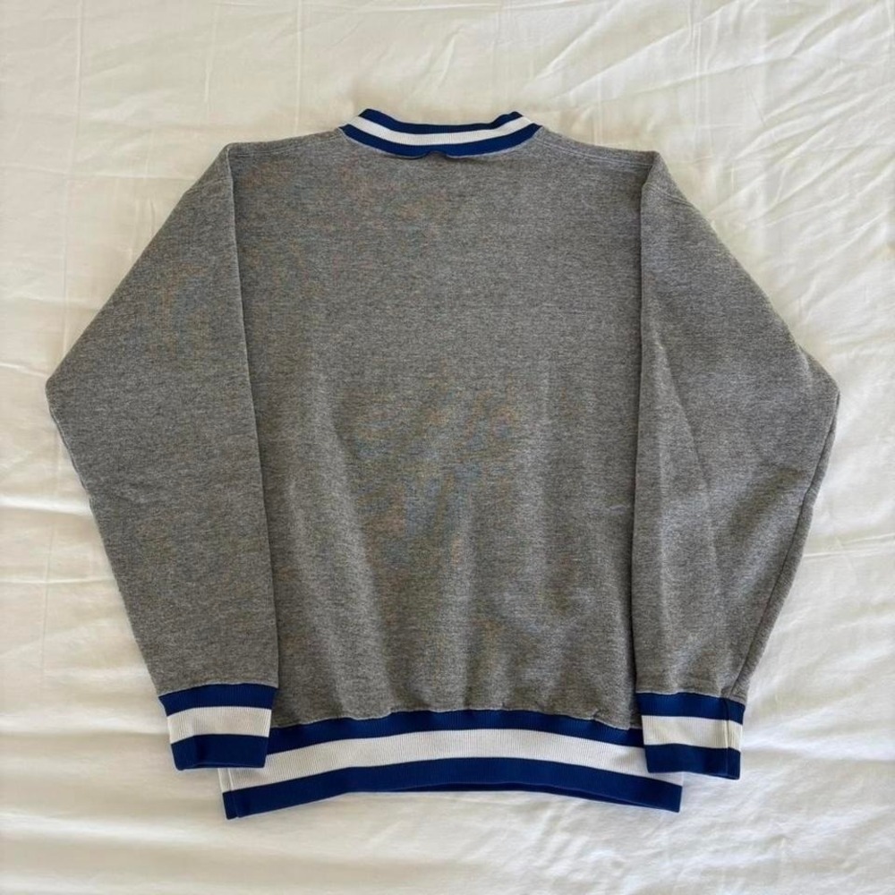 90s Russell Athletic Duke University V-neck Crewneck Sweatshirt in grey - Picture 6 of 6